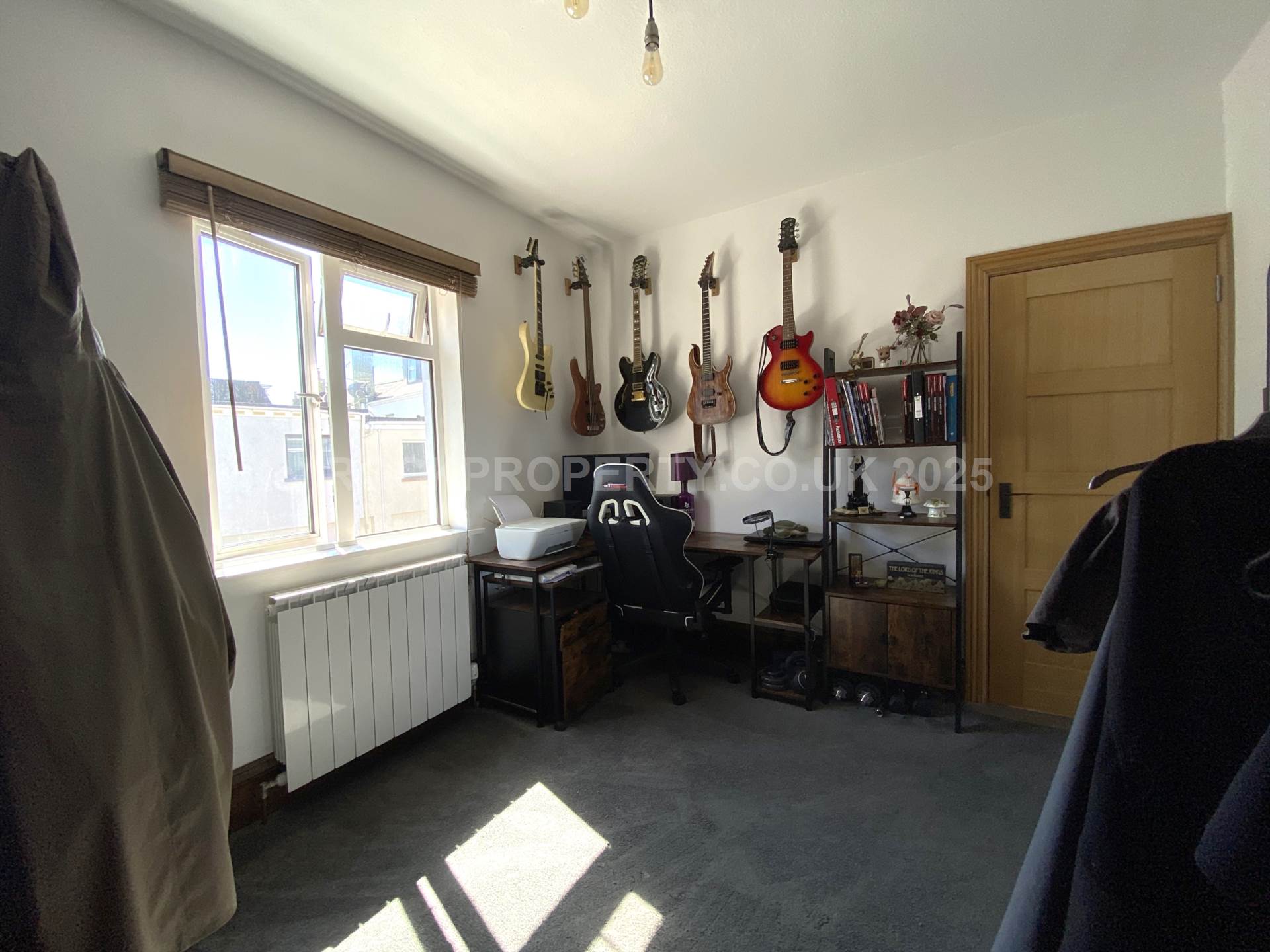 Large 2 Bedroom Flat + Parking, First Tower, St Helier, Image 13