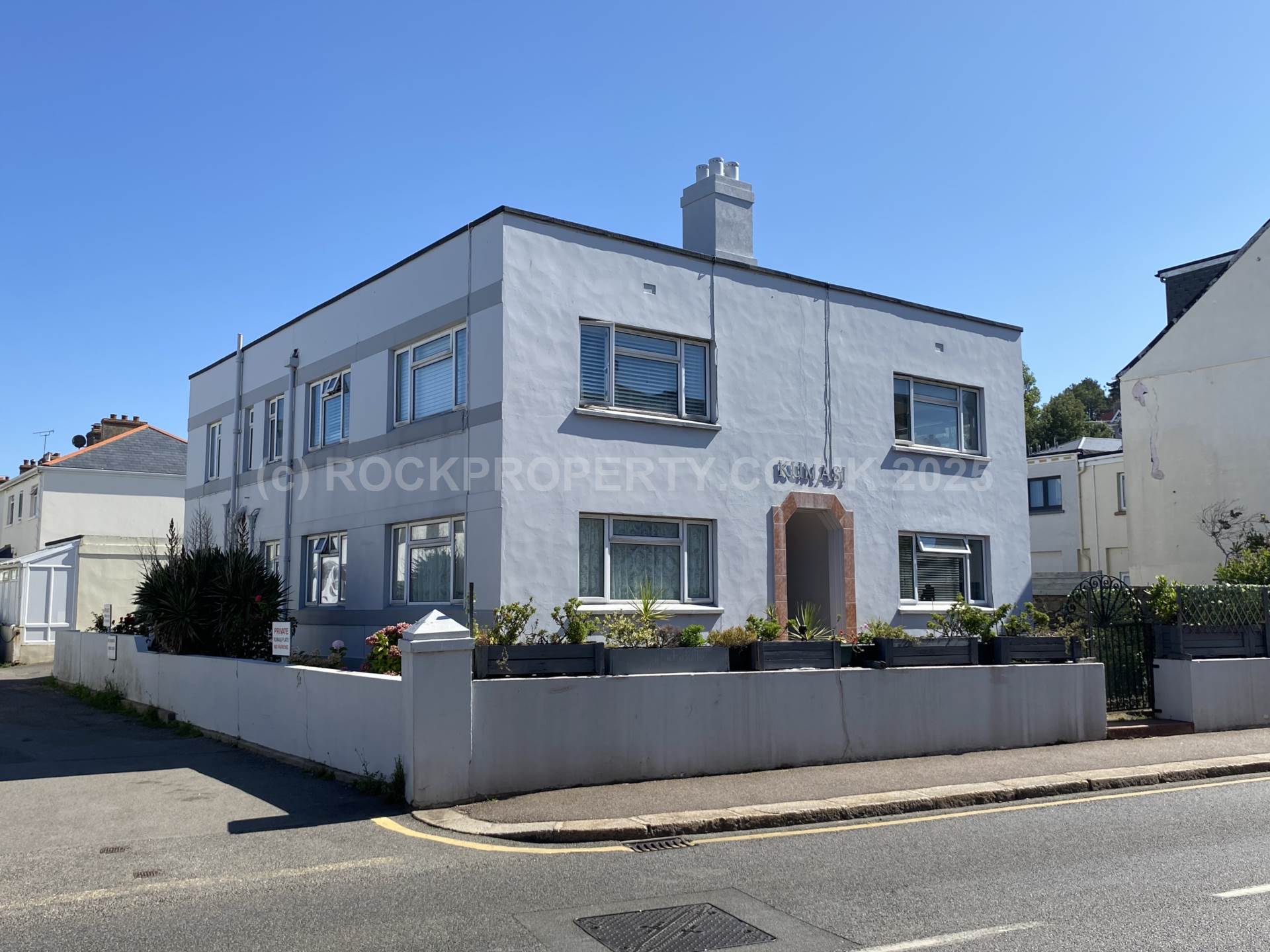 Large 2 Bedroom Flat + Parking, First Tower, St Helier, Image 20
