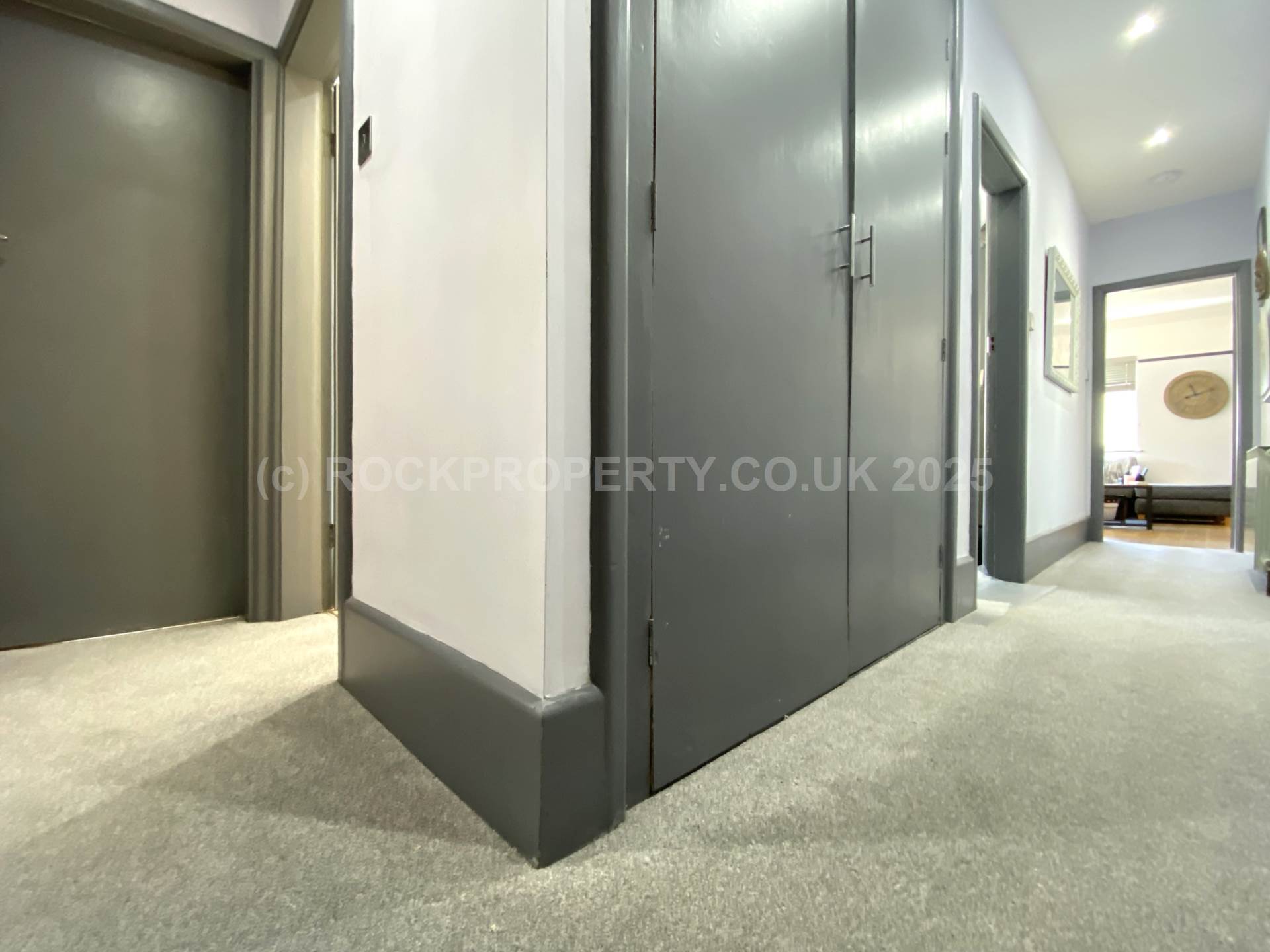 Large 2 Bedroom Flat + Parking, First Tower, St Helier, Image 3