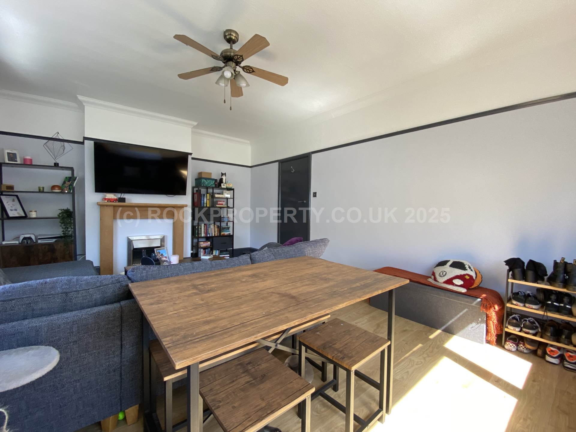 Large 2 Bedroom Flat + Parking, First Tower, St Helier, Image 8