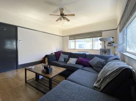 Large 2 Bedroom Flat + Parking, First Tower, St Helier, Image 9