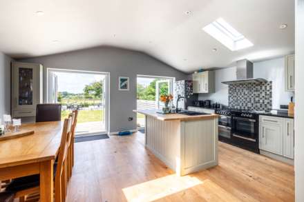 DETACHED 3 BED 2 BATH, La Route De St Jean, St Lawrence