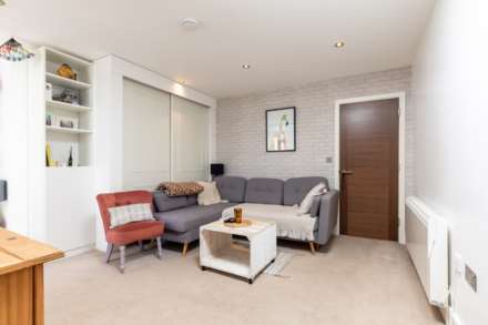 Modern 1 Bed + Balcony, Bath Street, St Helier, Image 5