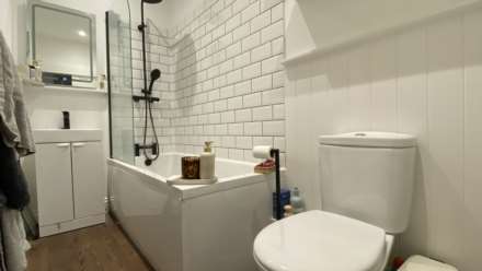 2 Beds - Fantastic Value, Kensington Place, St Helier, Image 10