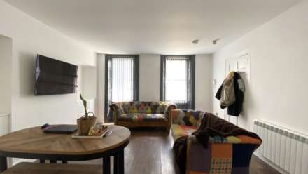 2 Beds - Fantastic Value, Kensington Place, St Helier, Image 3