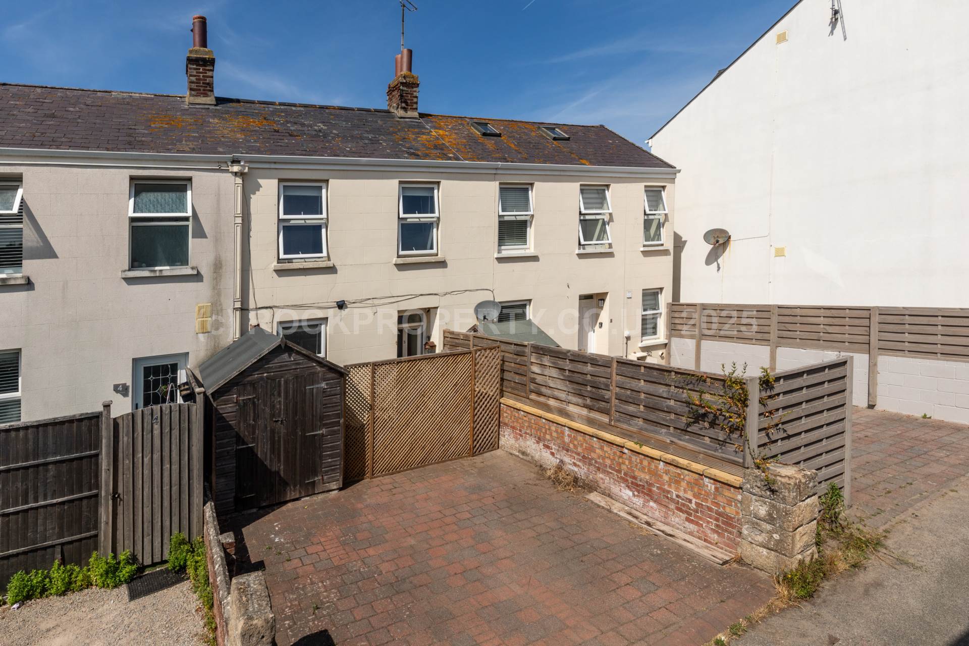 2 BED HOME, First Tower, St Helier, Image 16