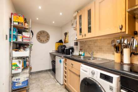 2 BED HOME, First Tower, St Helier, Image 6