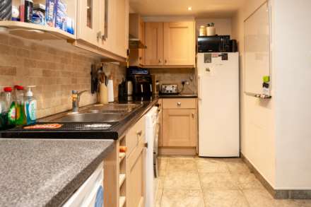 2 BED HOME, First Tower, St Helier, Image 7