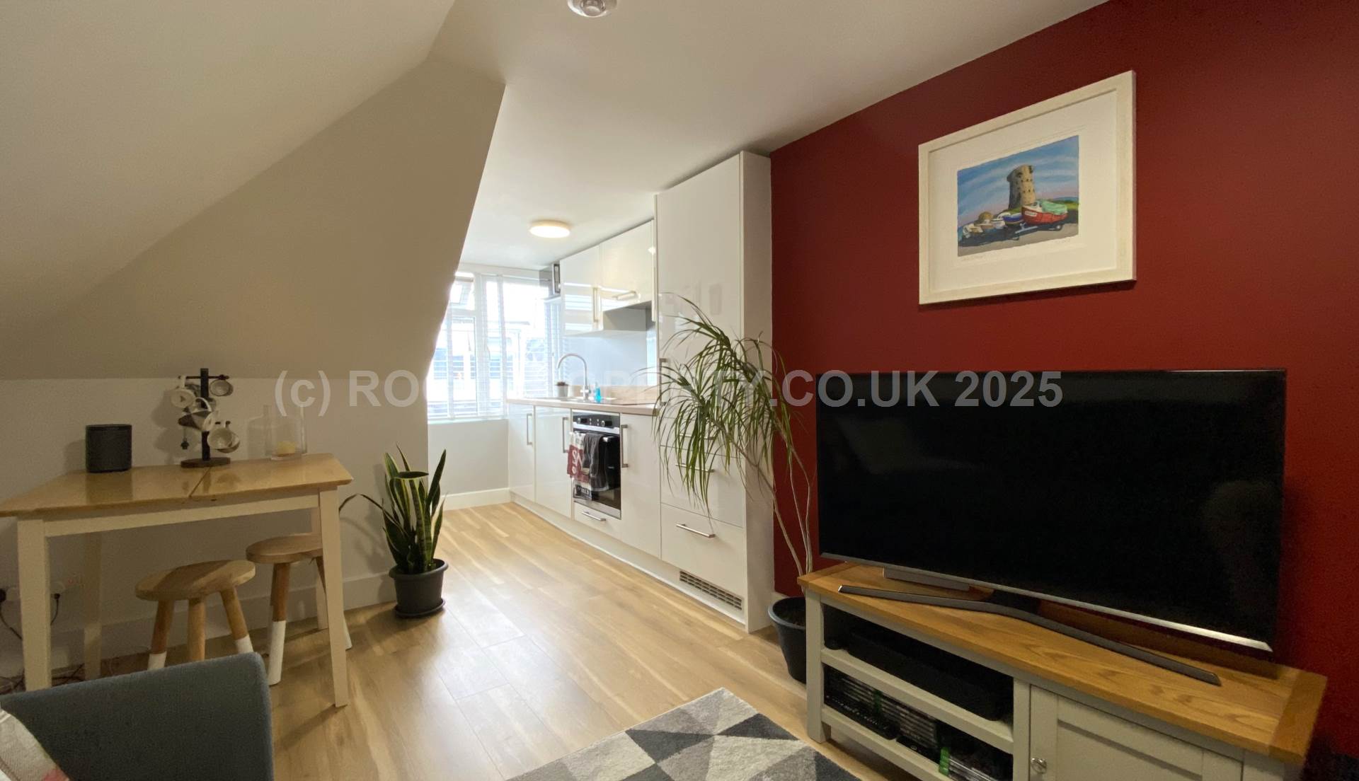Top Floor 1 Bed Flat, Windsor Terrace, St Mark's Rd, Image 1