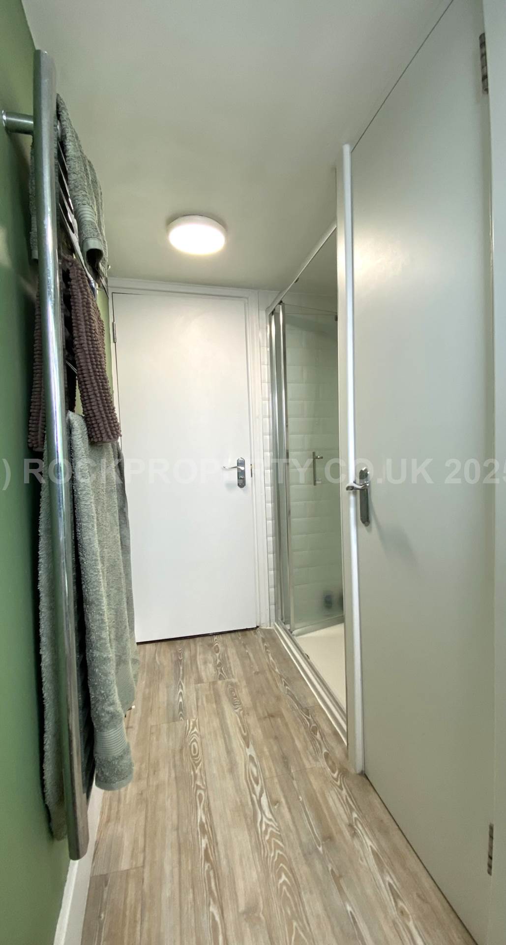 Top Floor 1 Bed Flat, Windsor Terrace, St Mark's Rd, Image 11