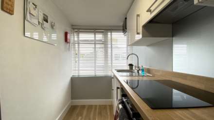 Top Floor 1 Bed Flat, Windsor Terrace, St Mark's Rd, Image 5