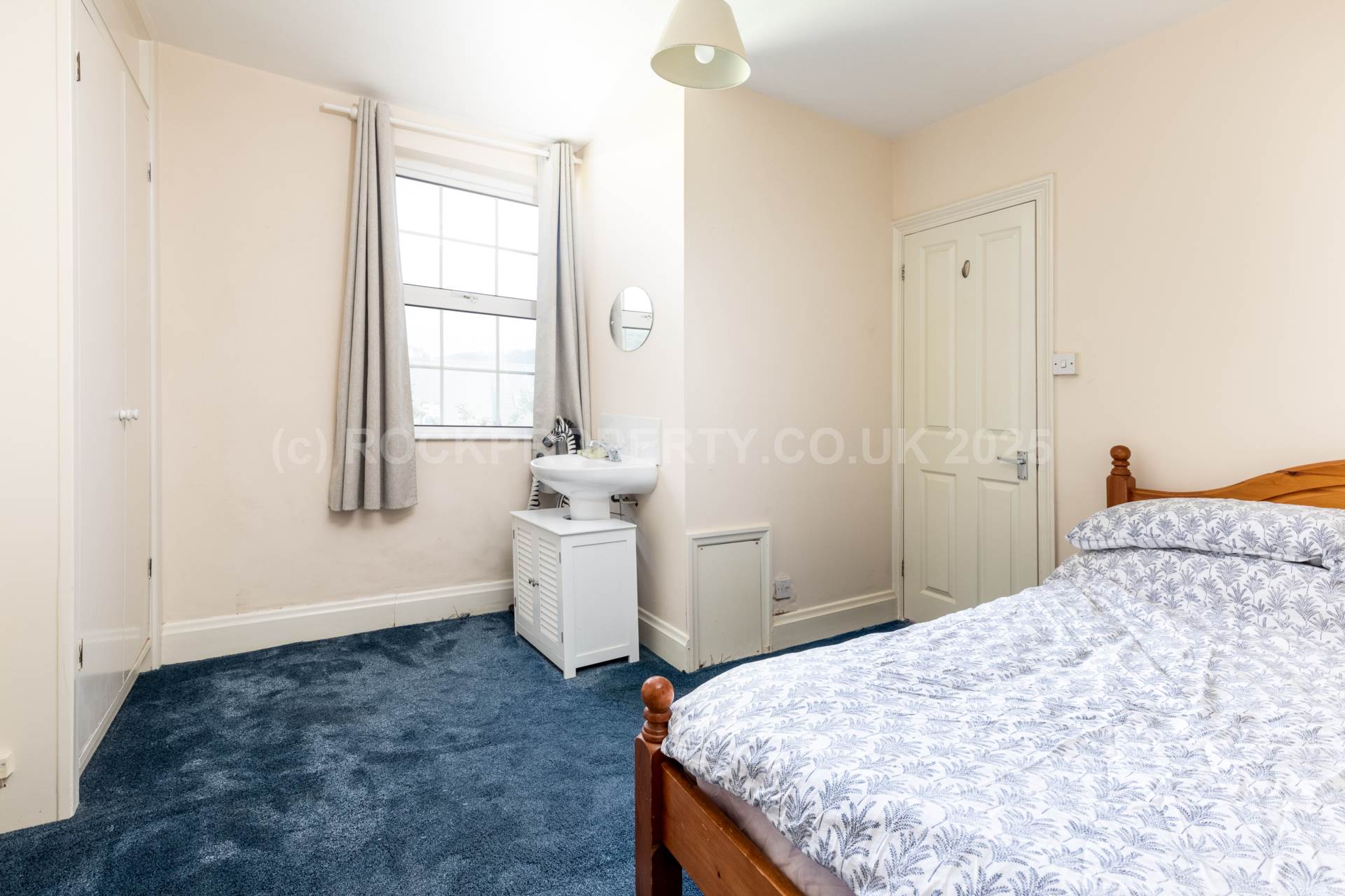 2 Double Bed Cottage + Garden, Drury Lane, St Helier, Image 15