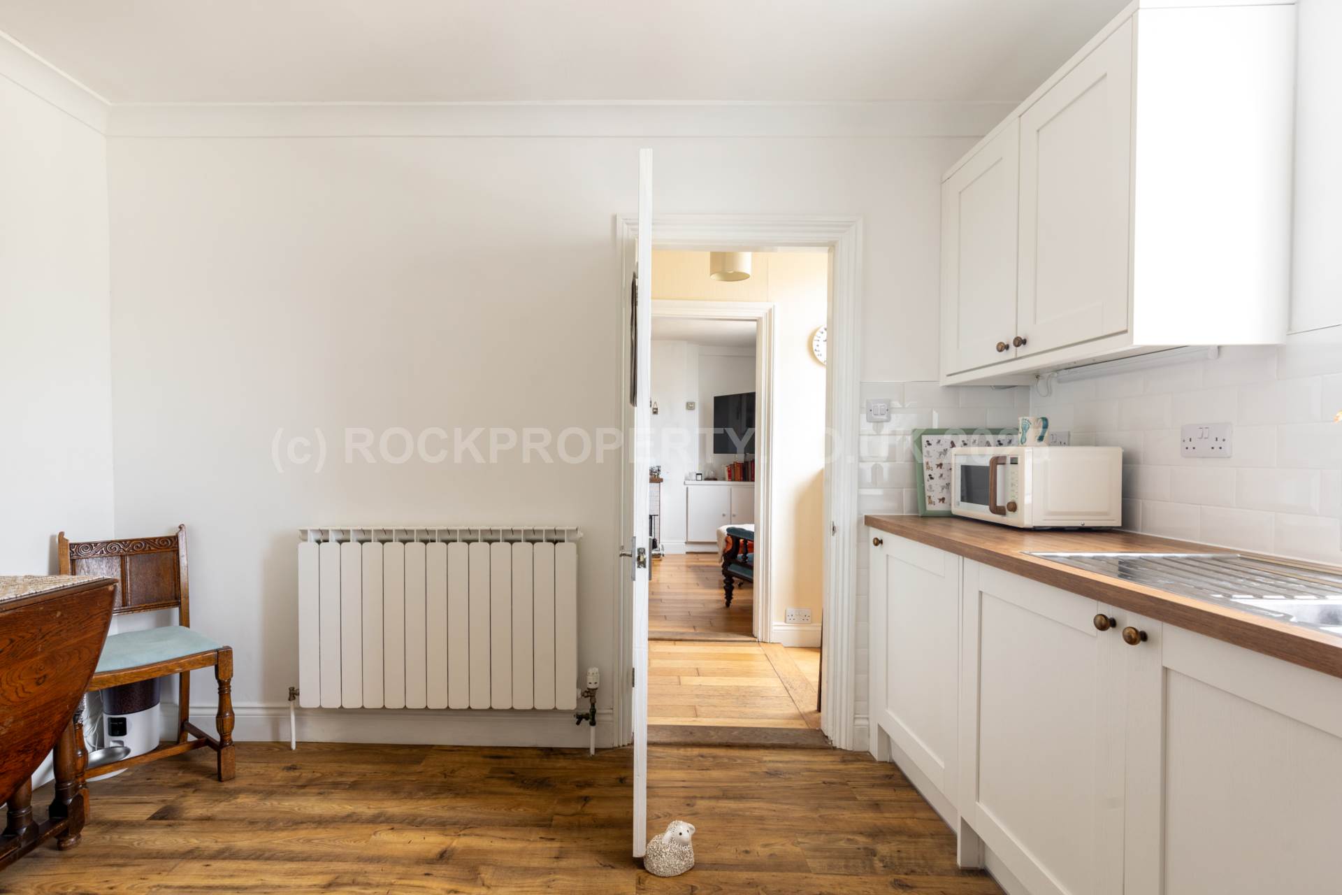 2 Double Bed Cottage + Garden, Drury Lane, St Helier, Image 6