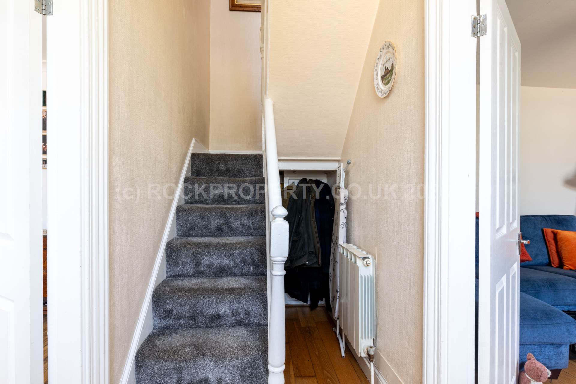 2 Double Bed Cottage + Garden, Drury Lane, St Helier, Image 7
