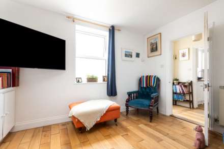 2 Double Bed Cottage + Garden, Drury Lane, St Helier, Image 10