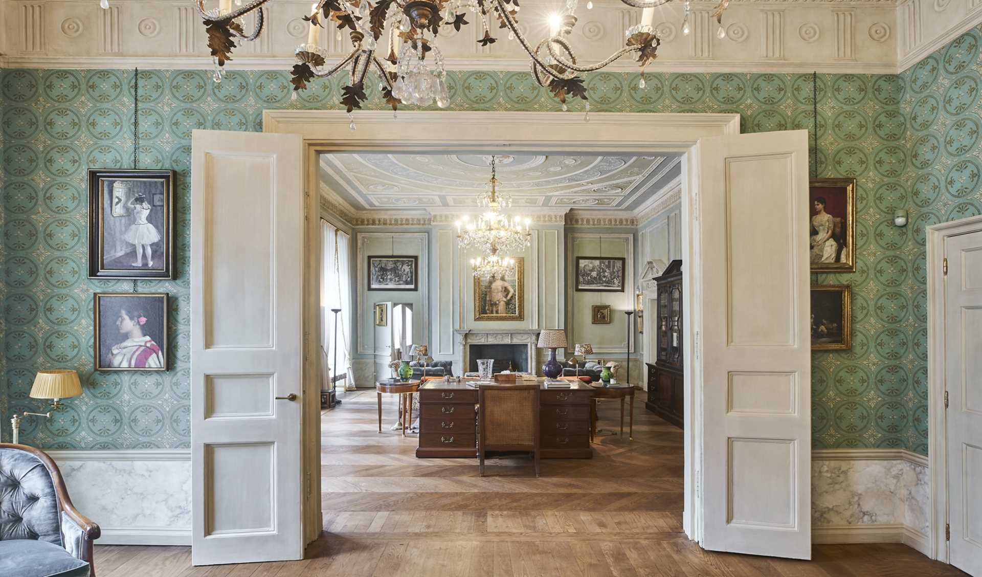 Evening Standard: Luxury London house prices: high-end property values on the cusp of recovery as sales in outer London slump