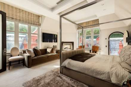 Brick Street, Mayfair W1J, Image 11