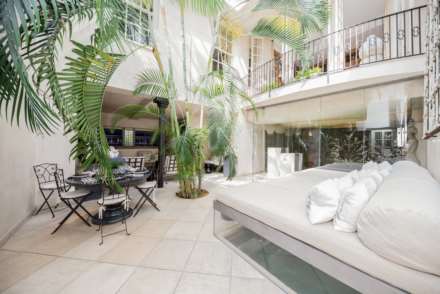 South Street, Mayfair W1K, Image 12