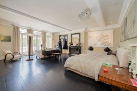 South Street, Mayfair W1K, Image 15