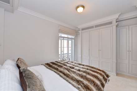 Carrington House, Mayfair W1J, Image 5