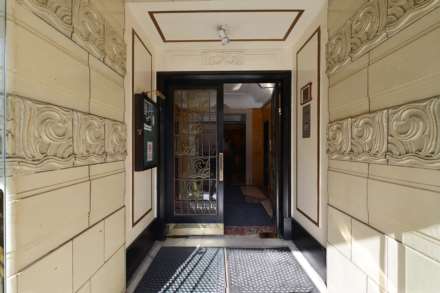 Carrington House, Mayfair W1J, Image 9