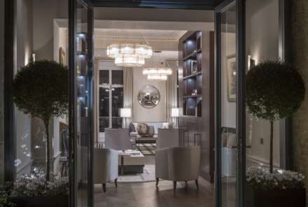 Chester Square, Belgravia SW1W, Image 3