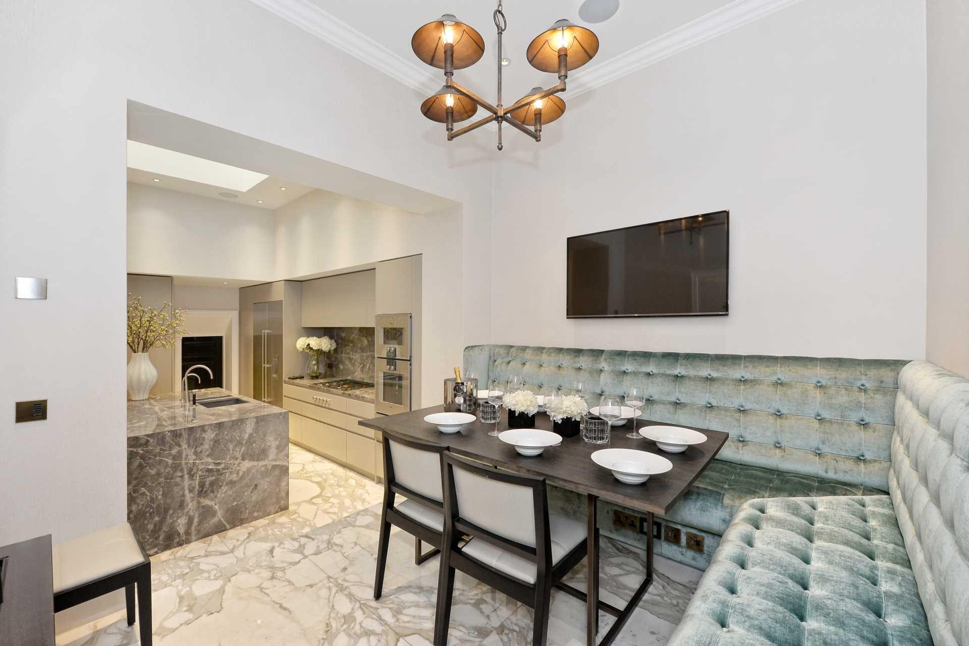 Chester Square, Belgravia, SW1, Image 12