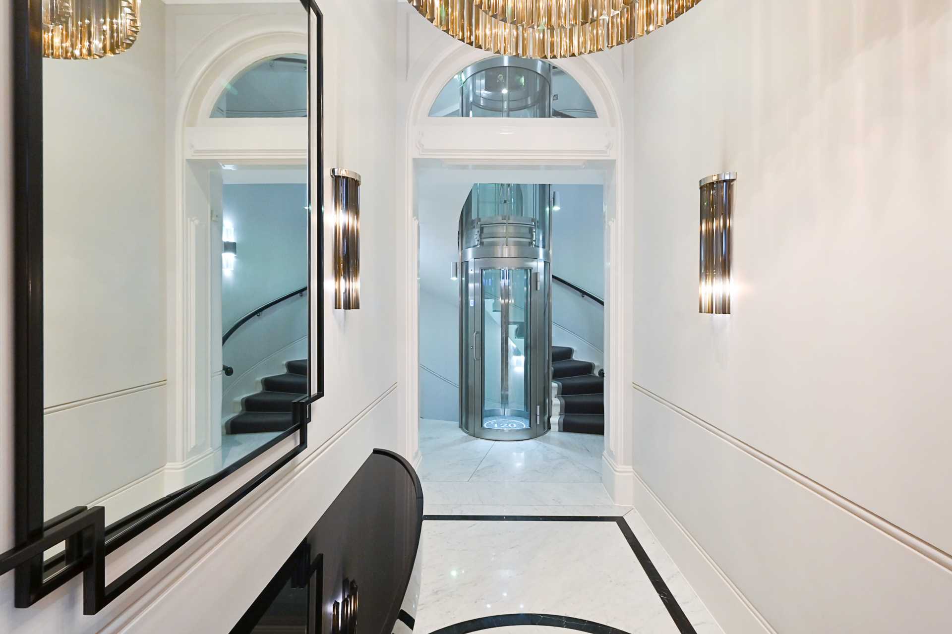 Mount Street, Mayfair, Image 17