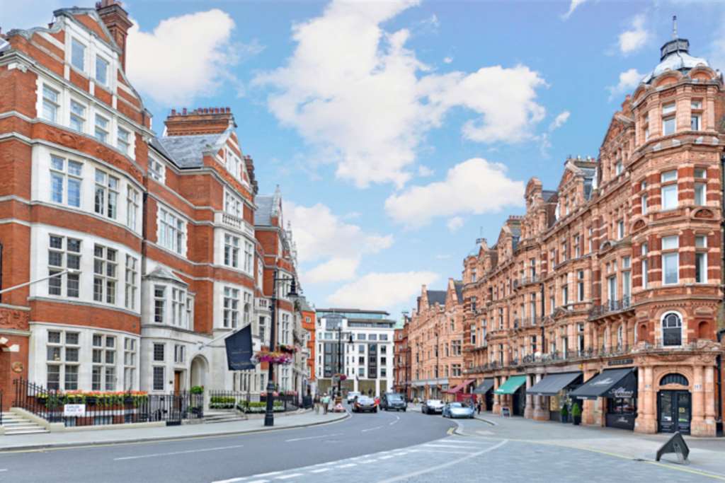 Mount Street, Mayfair, Image 19
