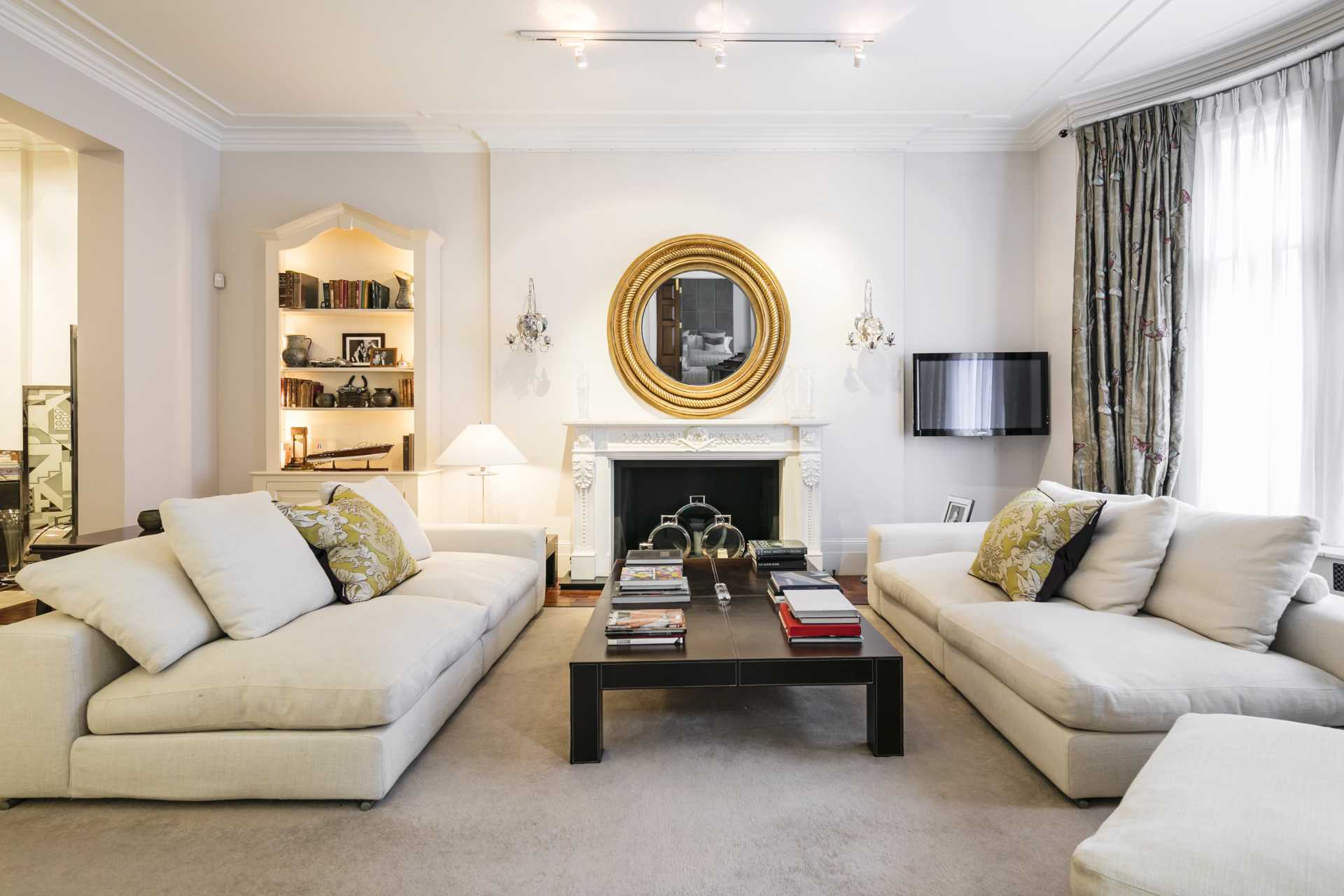 Mount Street, Mayfair, Image 4