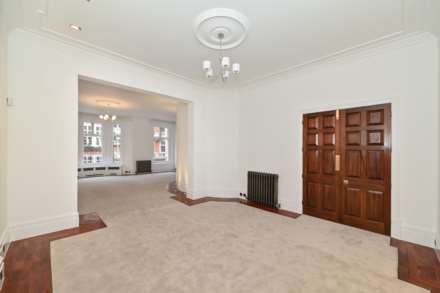 Mount Street, Mayfair, Image 2