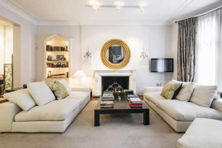 Mount Street, Mayfair, Image 4