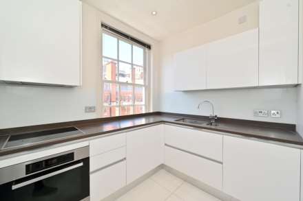 Aldford Street, Mayfair, Image 3