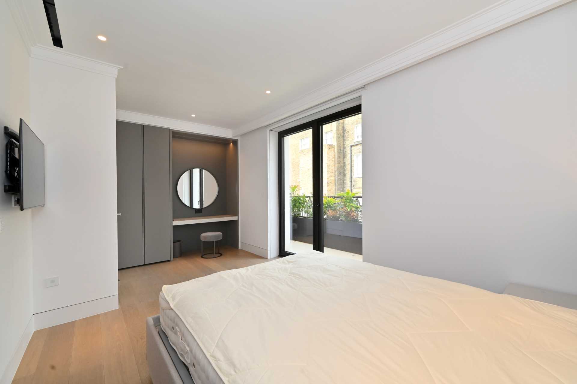Chester Collection, Belgravia, SW1X, Image 10