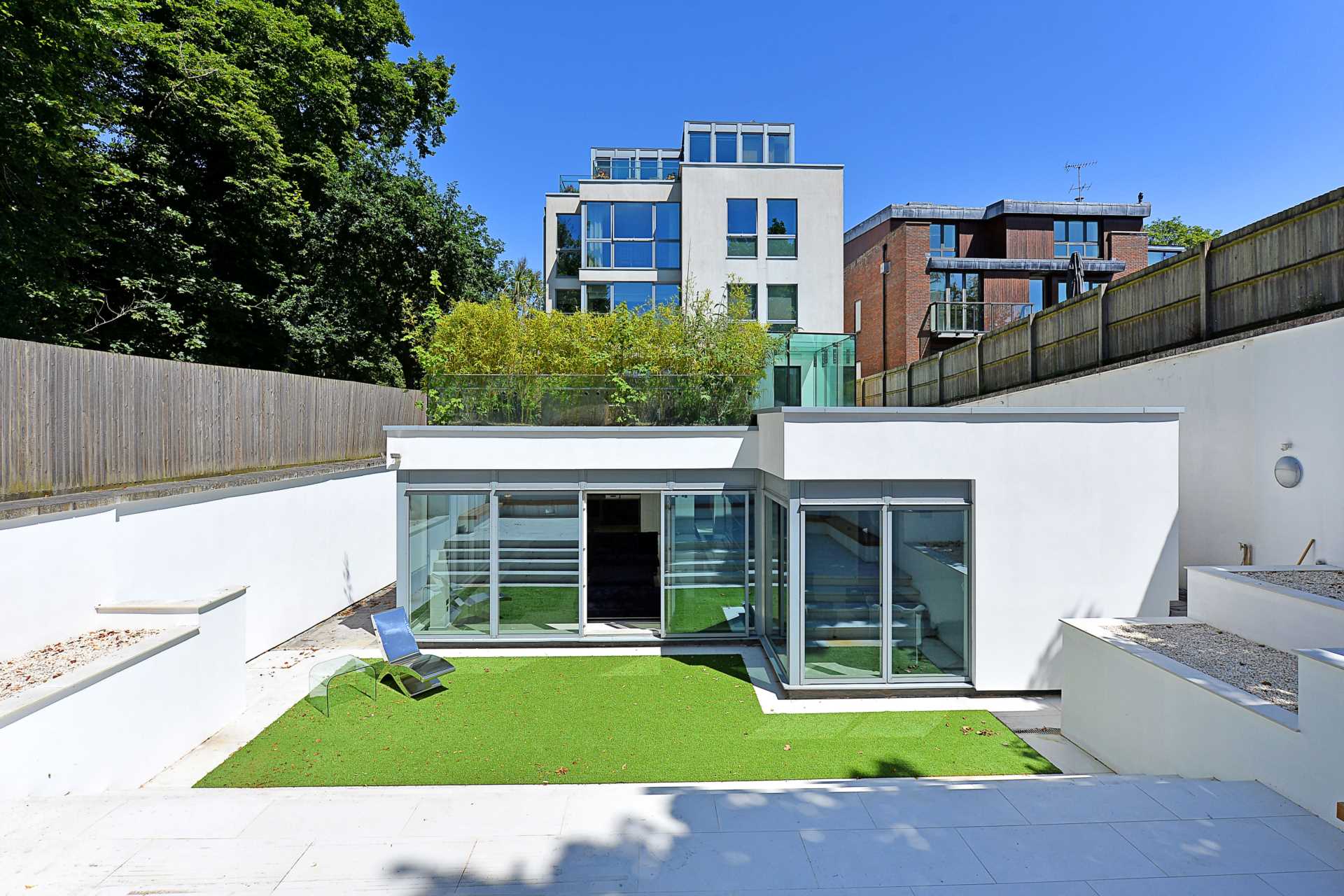 Horizons Court, Hampstead NW3, Image 1