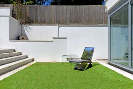 Horizons Court, Hampstead NW3, Image 14