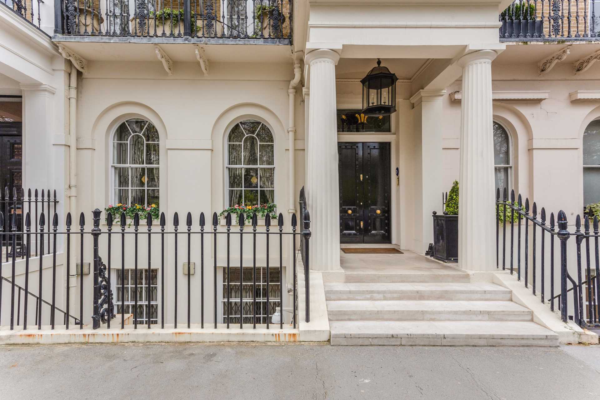 Eaton Square, London, SW1W, Image 18