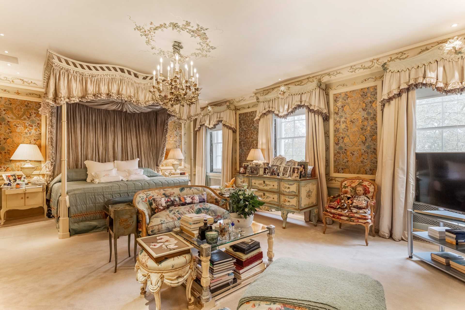 Eaton Square, London, SW1W, Image 9