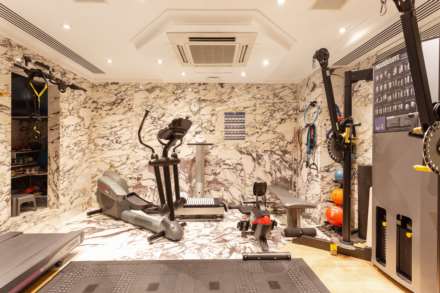 Eaton Square, London, SW1W, Image 15
