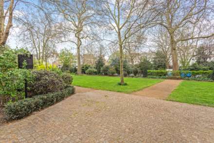 Eaton Square, London, SW1W, Image 17