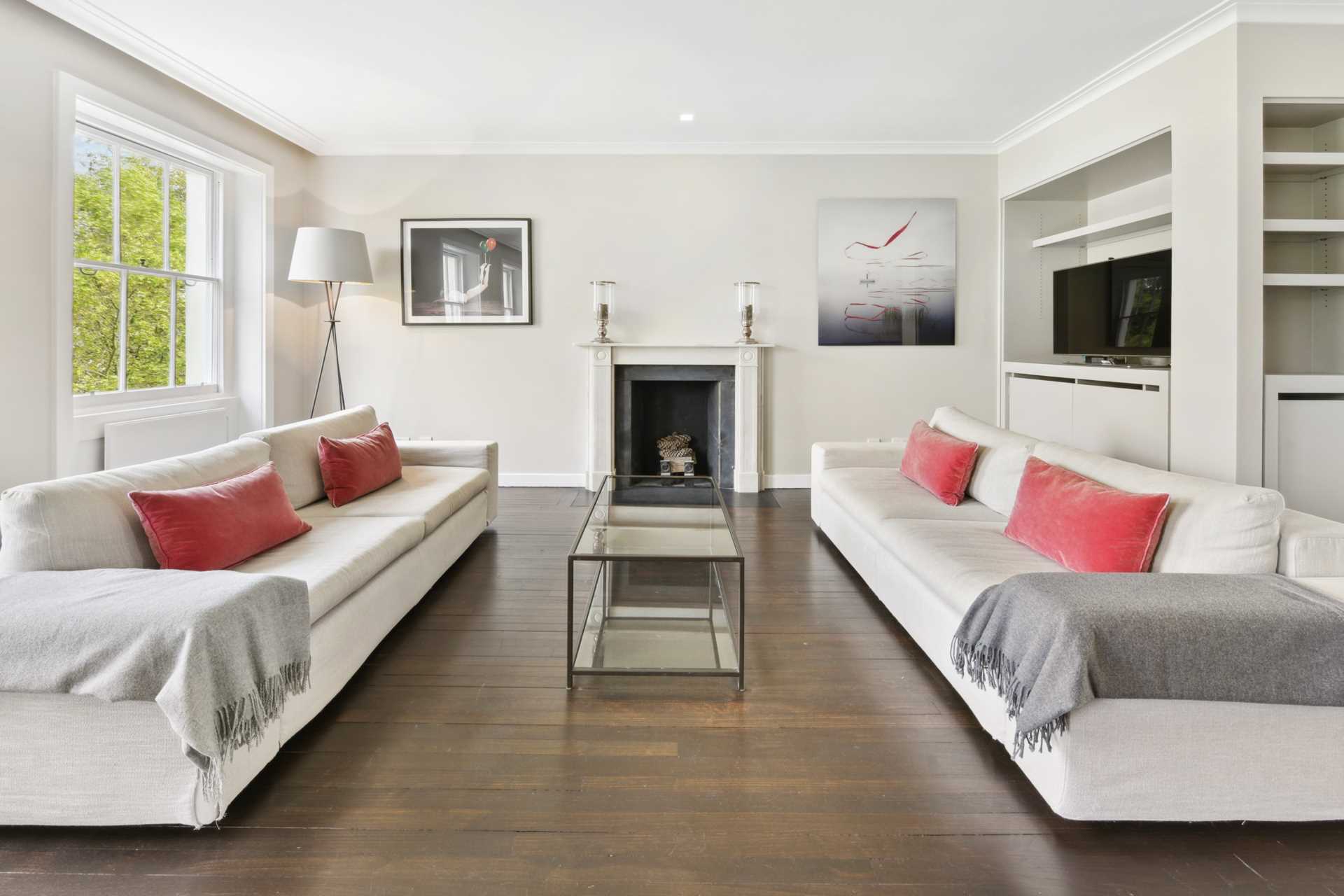 Warwick Square, Pimlico, SW1V, Image 2