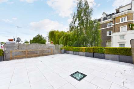 Hyde Park Gardens Mews, Hyde Park Estate, Image 3