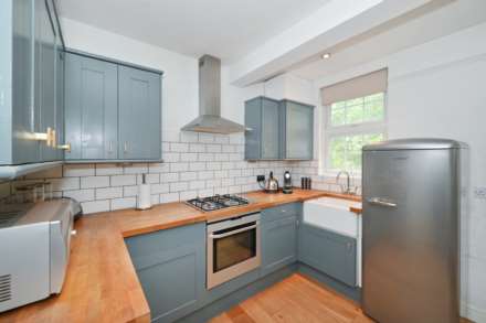 Harvard Road, Chiswick W4, Image 4