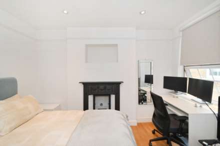 Harvard Road, Chiswick W4, Image 8