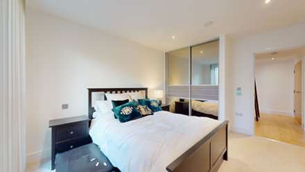 Chiswick High Road, Chiswick W4, Image 6