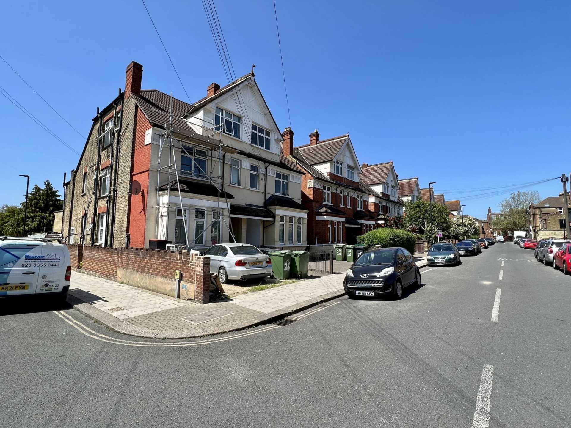 WESTWELL ROAD, STREATHAM COMMON, SW16, Image 9