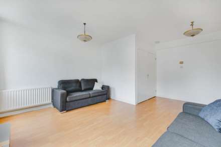 HOWARDS LANE PUTNEY, SW15, London, Image 4