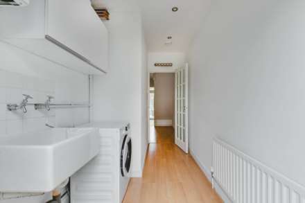 HOWARDS LANE PUTNEY, SW15, London, Image 5