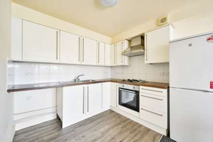 Property For Rent Robinson Road London, Colliers Wood, London