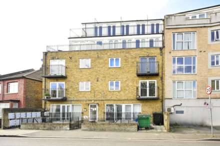Robinson Road, Colliers Wood, SW17, London, Image 10